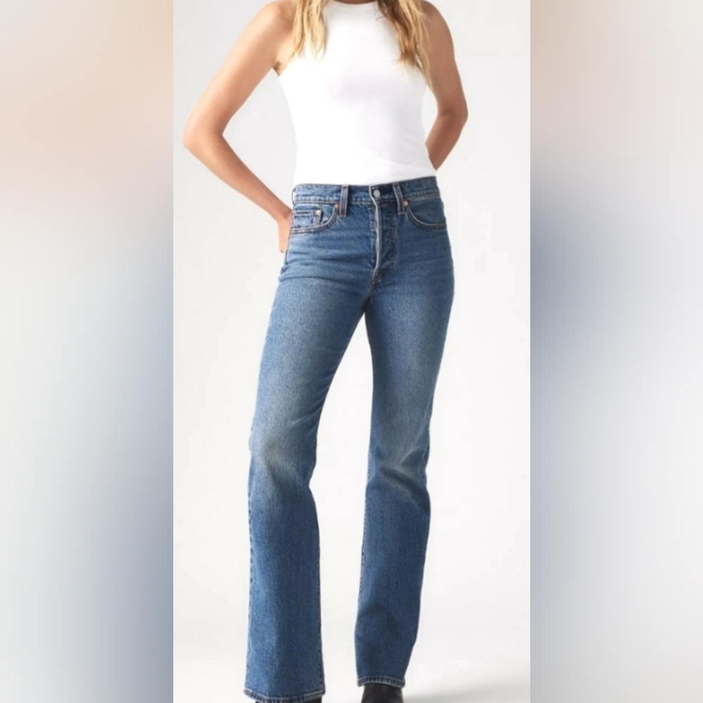 Levis Premium Wedgie Bootcut Jeans